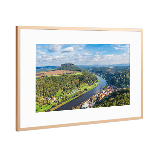 Poster mit Rahmen Kupfer "Königsstein an der Elbe" artboxONE - Natur,Reise,Architektur