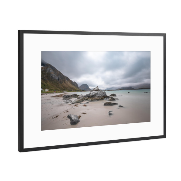 Poster mit Rahmen Schwarz (Metallic) "Lofoten Ramberg Strand" artboxONE - Natur,Reise,Reise / Strand und Meer