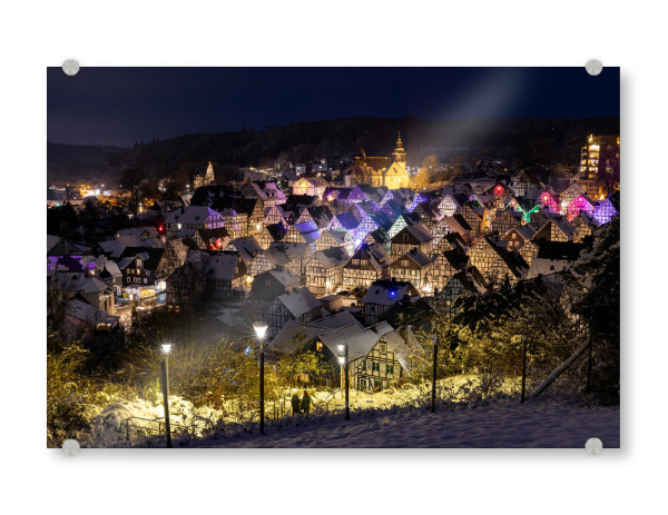 Acrylglasbild "Bunte Nacht in Freudenberg" artboxONE - Architektur