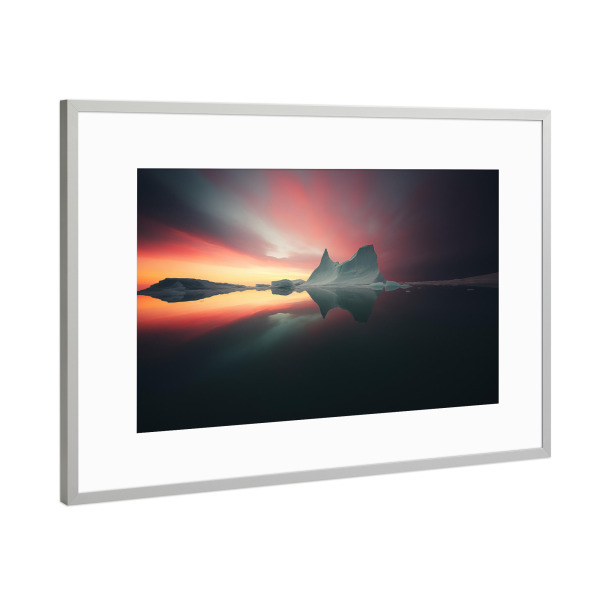 Poster mit Rahmen Silber "Eisberge in Grönland - Abend" artboxONE - Natur,Reise / Strand und Meer