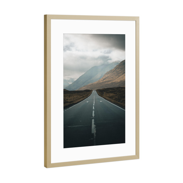 Poster mit Rahmen Gold "Straight forward" artboxONE - Natur,Reise,Automobile,Reise / Länder - Highway,Scottish highlands,Highlands,Scotland,Schottland