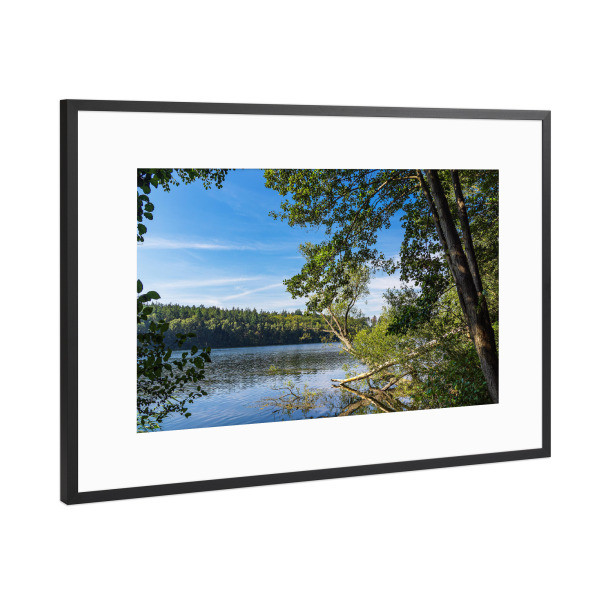 Poster mit Rahmen Schwarz (Metallic) "Pipersee bei Salem" artboxONE - Natur,Reise