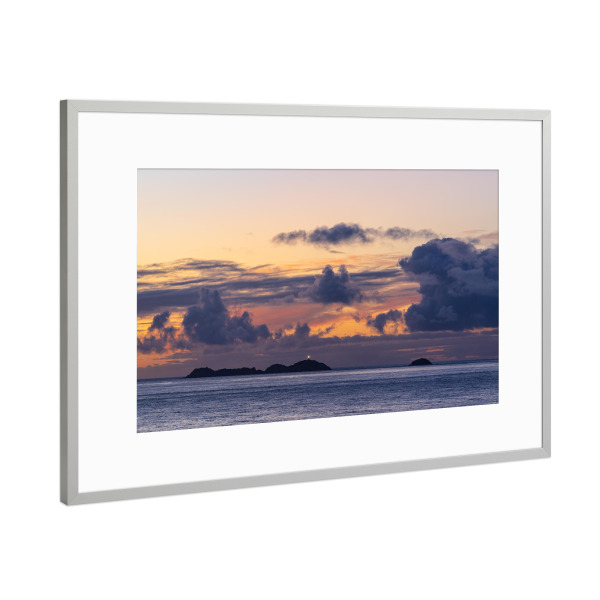 Poster mit Rahmen Silber "Sonnenuntergang und Shetlandinseln" artboxONE - Natur,Reise,Reise / Strand und Meer