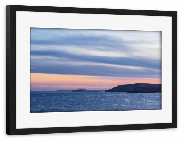 Poster mit Rahmen schwarz "Shetlandinseln am Abend" artboxONE - Natur,Reise,Reise / Strand und Meer