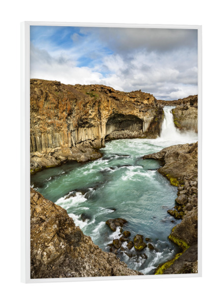 Poster mit weißem Rahmen "Wasserfall in Island" artboxONE - Natur,Reise,Reise / Länder