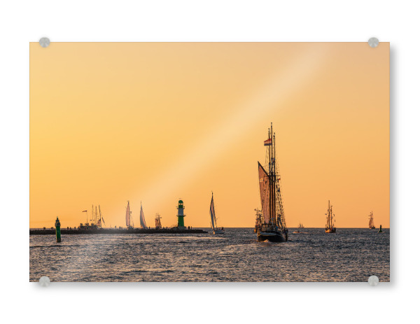 Acrylglasbild "Molenturm und Segelschiffe" artboxONE - Natur,Reise,Architektur,Reise / Strand und Meer