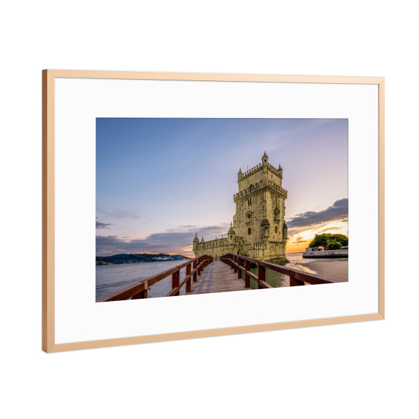 Poster mit Rahmen Kupfer "Sonnenuntergang Torre de Belem" artboxONE - Architektur,Reise / Strand und Meer,Reise / Länder