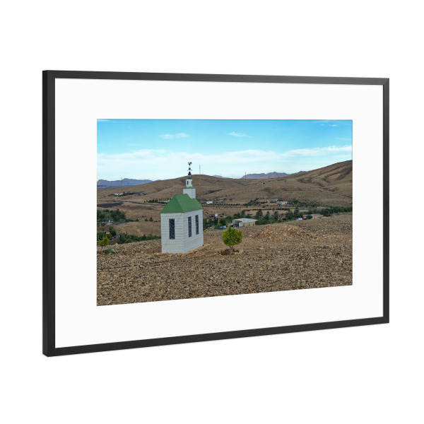 Poster mit Rahmen Schwarz (Metallic) "Ermita de Violante -Fuerteventura" artboxONE - Natur,Reise,Architektur,Reise / Strand und Meer,Reise / Länder
