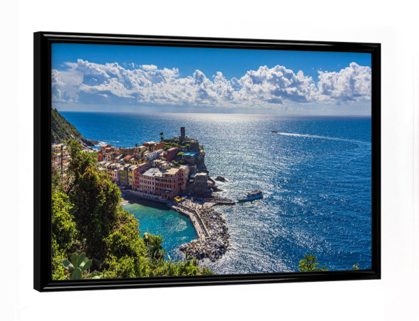 Poster mit schwarzem Rahmen "Vernazza an der Mittelmeerküste" artboxONE - Natur,Reise,Architektur,Reise / Strand und Meer,Reise / Länder