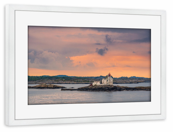 Poster mit Rahmen weiß "Leuchtturm in Norwegen" artboxONE - Natur,Reise,Architektur,Reise / Strand und Meer,Reise / Länder