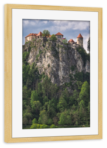 Poster mit Rahmen kiefer "Burg von Bled" artboxONE - Reise,Architektur,Reise / Länder