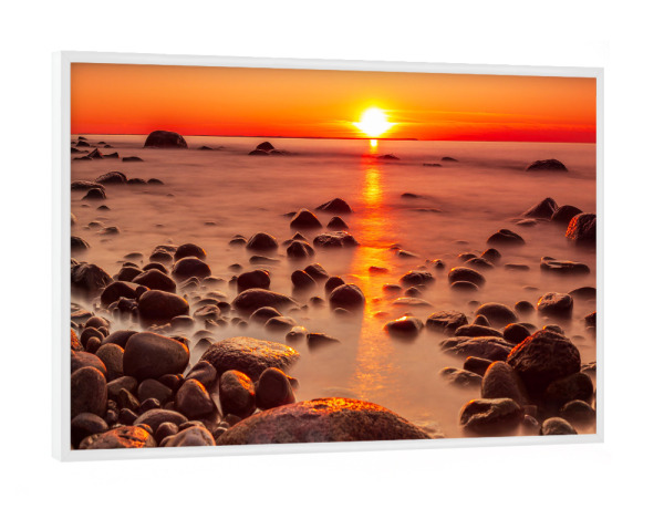 Poster mit weißem Rahmen "Ostseeküste im Sonnenuntergang" artboxONE - Natur,Reise,Reise / Strand und Meer