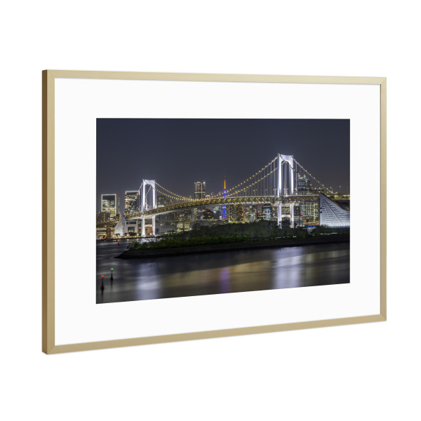 Poster mit Rahmen Gold "Rainbow Bridge und Tokio Skyline" artboxONE - Architektur,Städte / Tokio