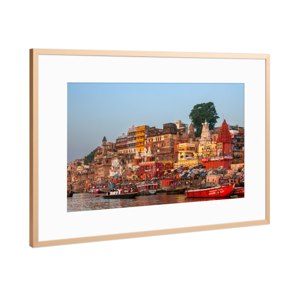 Poster mit Rahmen Kupfer "Varanasis Ghats am Ganges" artboxONE - Architektur,Reise / Asien
