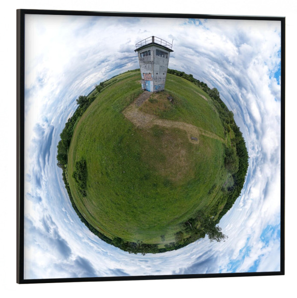 Poster mit schwarzem Rahmen 30x30 cm "Historischer Grenzturm Hoyersburg" artboxONE - Natur,Reise,Architektur,Reise / Länder