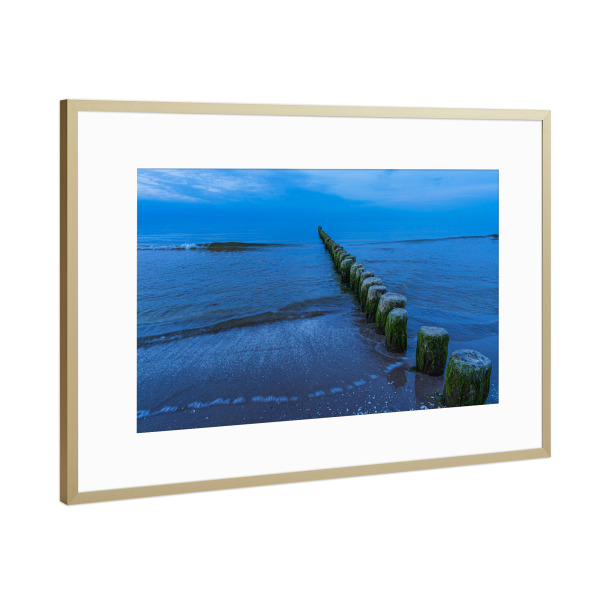 Poster mit Rahmen Gold "Buhne am Strand von Bansin" artboxONE - Natur,Reise,Reise / Strand und Meer