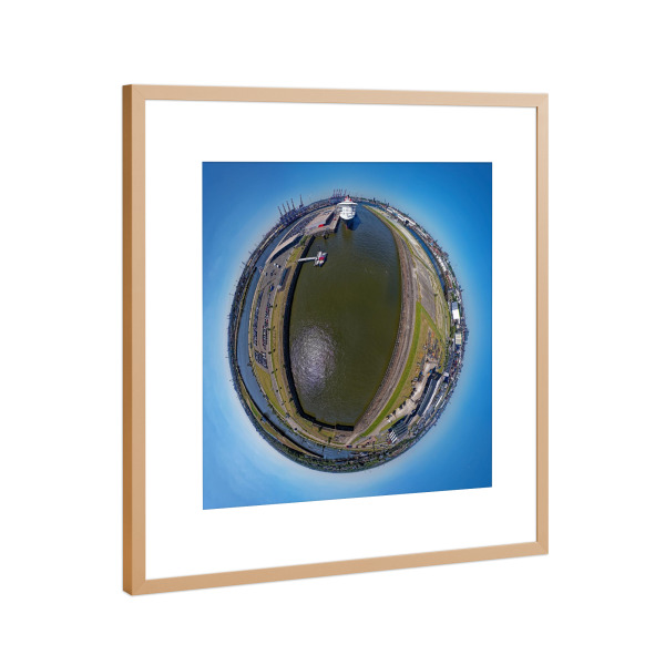 Poster mit Rahmen Kupfer "Hamburg CruiseCenter" artboxONE - Städte,Städte / Hamburg,Reise,Architektur,Reise / Länder