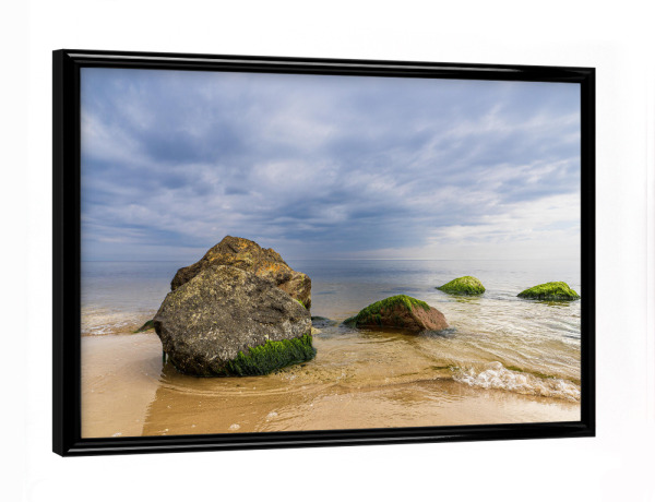 Poster mit schwarzem Rahmen "Findlinge in Bansin" artboxONE - Natur,Reise,Reise / Strand und Meer