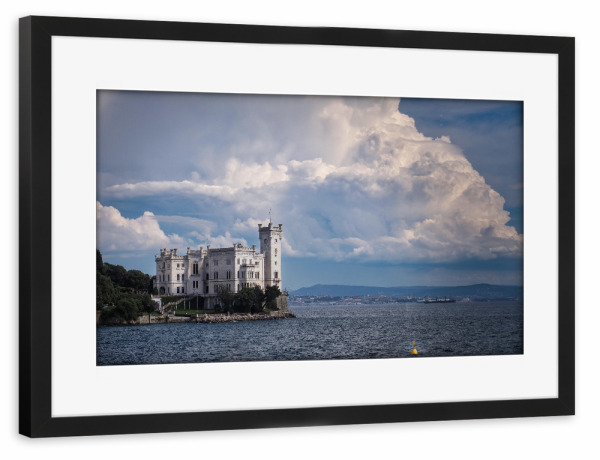 Poster mit Rahmen schwarz "Miramare" artboxONE - Reise,Architektur,Reise / Strand und Meer