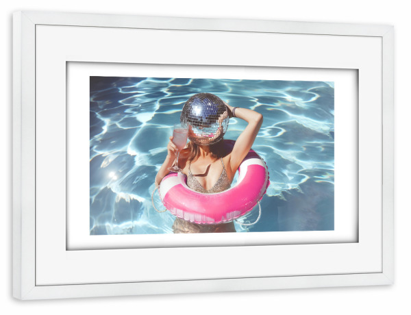 Poster mit Rahmen weiß "Malou Studio-Poolparty" artboxONE - Fashion,Essen & Trinken / Alkohol,Festivals