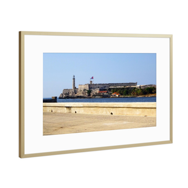 Poster mit Rahmen Gold "Kastell in Havanna" artboxONE - Städte,Reise,Architektur,Reise / Strand und Meer,Reise / Länder