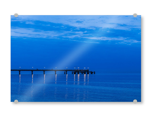 Acrylglasbild "Seebrücke zur Blauen Stunde" artboxONE - Natur,Reise,Architektur,Reise / Strand und Meer