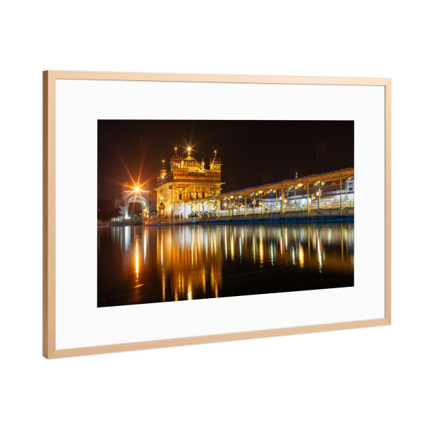 Poster mit Rahmen Kupfer "Der Goldene Tempel von Amritsar" artboxONE - Architektur,Reise / Asien