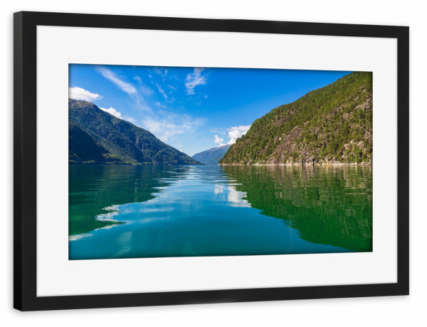 Poster mit Rahmen schwarz "Åkrafjord Landschaft" artboxONE - Natur,Reise,Reise / Strand und Meer,Reise / Länder