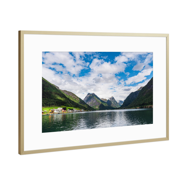 Poster mit Rahmen Gold "Blick über den Fjærlandfsjord" artboxONE - Natur,Reise,Reise / Strand und Meer,Reise / Länder