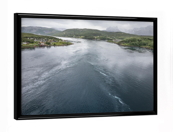 Poster mit schwarzem Rahmen "Saltstraumen" artboxONE - Natur,Reise