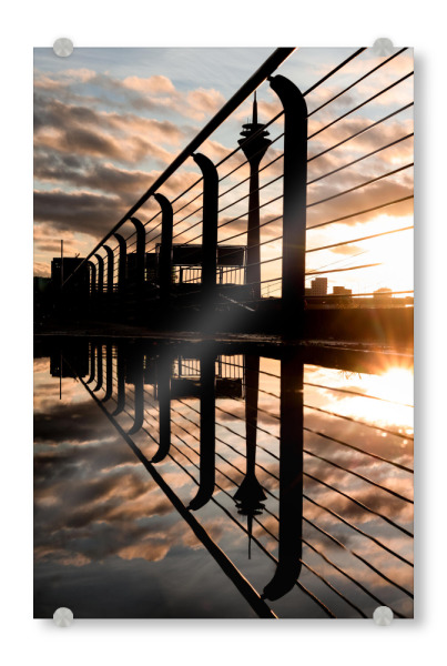 Acrylglasbild "Rheinturm Reflektion" artboxONE - Architektur,Städte / Düsseldorf