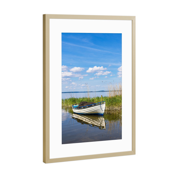 Poster mit Rahmen Gold "Fischerboot auf der Insel Usedom" artboxONE - Natur,Reise,Reise / Strand und Meer