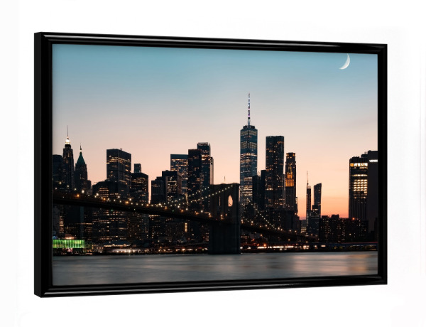 Poster mit schwarzem Rahmen "Mondaufgang in New York" artboxONE - Städte,Städte / New York,Reise,Architektur,Reise / Länder