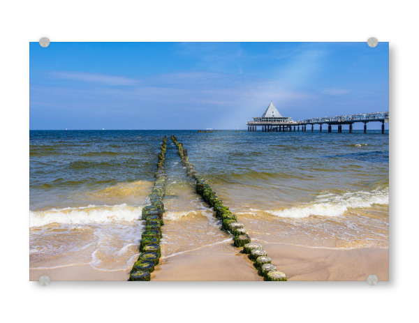 Acrylglasbild "Wellen, Seebrücke und Buhne" artboxONE - Natur,Reise,Architektur,Reise / Strand und Meer