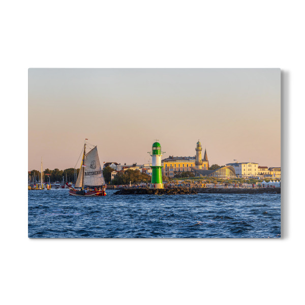Galerie-Print "Segelschiff und Molenturm" 30x20 cm artboxONE