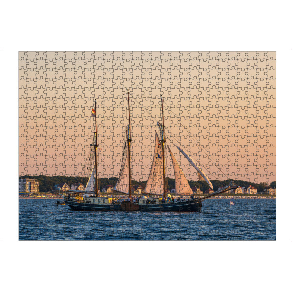 Puzzle Ravensburger "Segelschiff vor Warnemünde" artboxONE - Natur,Reise,Reise / Strand und Meer