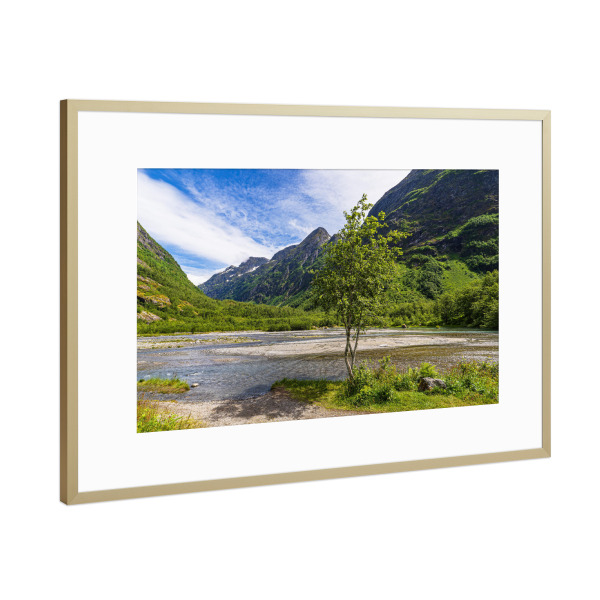 Poster mit Rahmen Gold "Landschaft nahe Fjærland" artboxONE - Natur,Reise,Reise / Länder