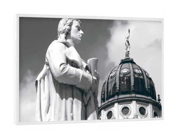 Poster mit weißem Rahmen "Gendarmenmarkt in Berlin" artboxONE - Städte / Berlin,Reise,Schwarzweiß,Architektur,Reise / Länder