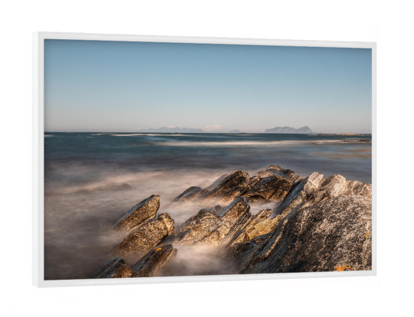 Poster mit weißem Rahmen "Røstlandet, Lofoten" artboxONE - Natur,Reise,Reise / Länder