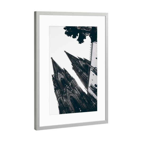 Poster mit Rahmen Silber "Der Kölner Dom in schwarzweiß" artboxONE - Städte / Köln,Reise,Schwarzweiß,Reise / Länder