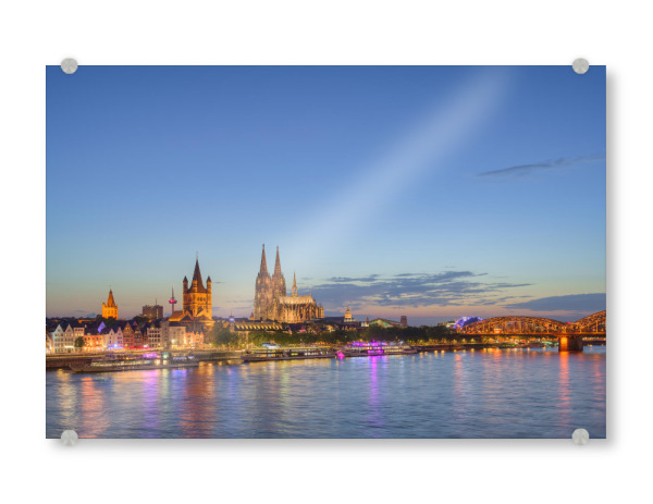Acrylglasbild "Beleuchtete Kölner Skyline" artboxONE - Städte,Städte / Köln,Reise