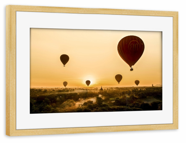 Poster mit Rahmen kiefer "Ballons über Bagan" artboxONE - Natur,Reise,Reise / Asien - Ballon,Bagan,Myanmar,Morgenlicht,Pagoden,Reise,Heißluftballon
