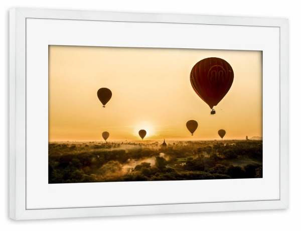 Poster mit Rahmen weiß "Ballons über Bagan" artboxONE - Natur,Reise,Reise / Asien - Ballon,Bagan,Myanmar,Morgenlicht,Pagoden,Reise,Heißluftballon