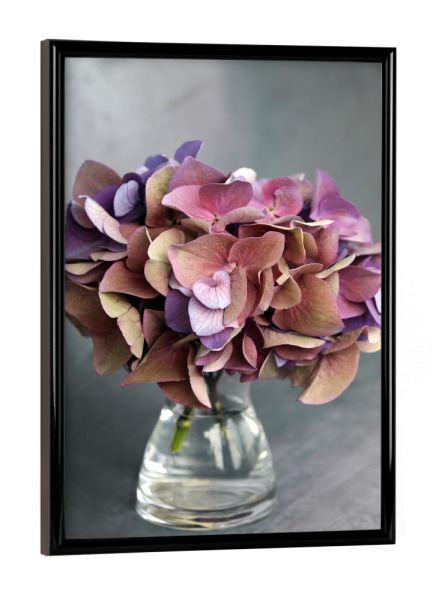Poster mit schwarzem Rahmen "Hortensie Vase mit Blumenstrauß" artboxONE - Natur,Floral,Liebe
