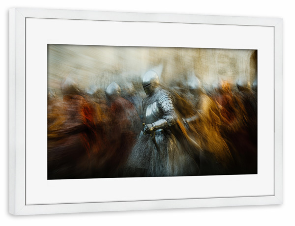 Poster mit Rahmen weiß "Die Silberne Rüstung" artboxONE - Abstrakt,Menschen,Männer
