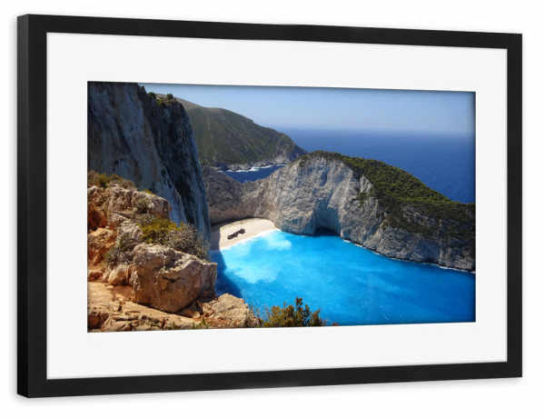Poster mit Rahmen schwarz "Shipwreck Beach @ Zakynthos" artboxONE - Natur,Reise,Reise / Strand und Meer,Reise / Länder