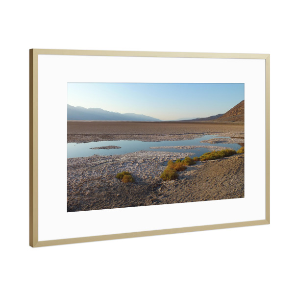 Poster mit Rahmen Gold "Badwater Pool at Death Valley NP" artboxONE - Natur,Reise,Reise / Länder