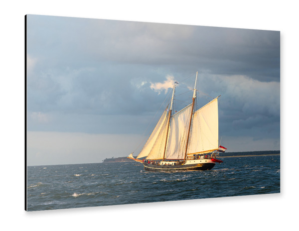 Alu-Dibond "Segelschiff mit Segel" 30x20 cm artboxONE