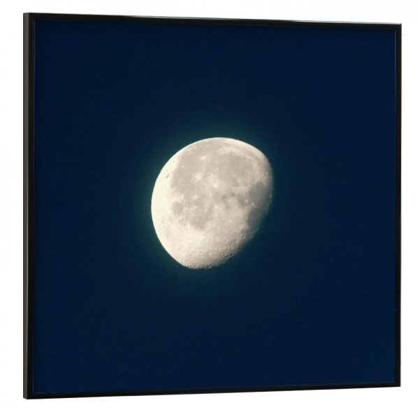 Poster mit schwarzem Rahmen 30x30 cm "Der Mond am nächtliche Himmel" artboxONE - Natur,Reise,Reise / Länder