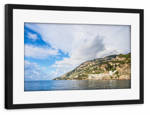 Poster mit Rahmen schwarz "Mittelmeerküste bei Atrani" artboxONE - Natur,Reise,Architektur,Reise / Strand und Meer,Reise / Länder